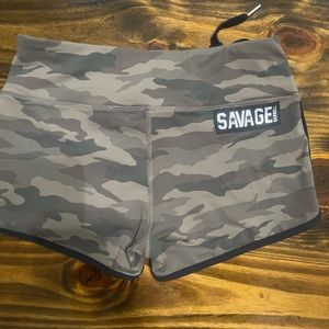 Camo shorts from Savage Barbell perfect condition